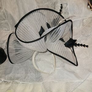 Black-Trim White Mesh Fascinator Headband with Feather Detail